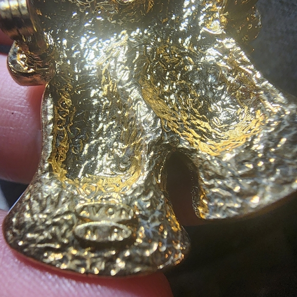 Vintage Avon Nina Ricci signed Bell Brooch - Picture 3 of 3